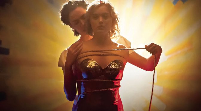 Professor Marston & the Wonder Women (2017), a tres bandas