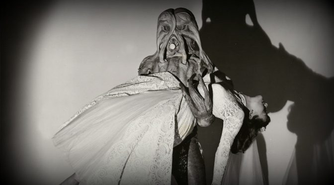 Me casé con un monstruo del espacio exterior (1958), extraterrestres buscando pillar cacho