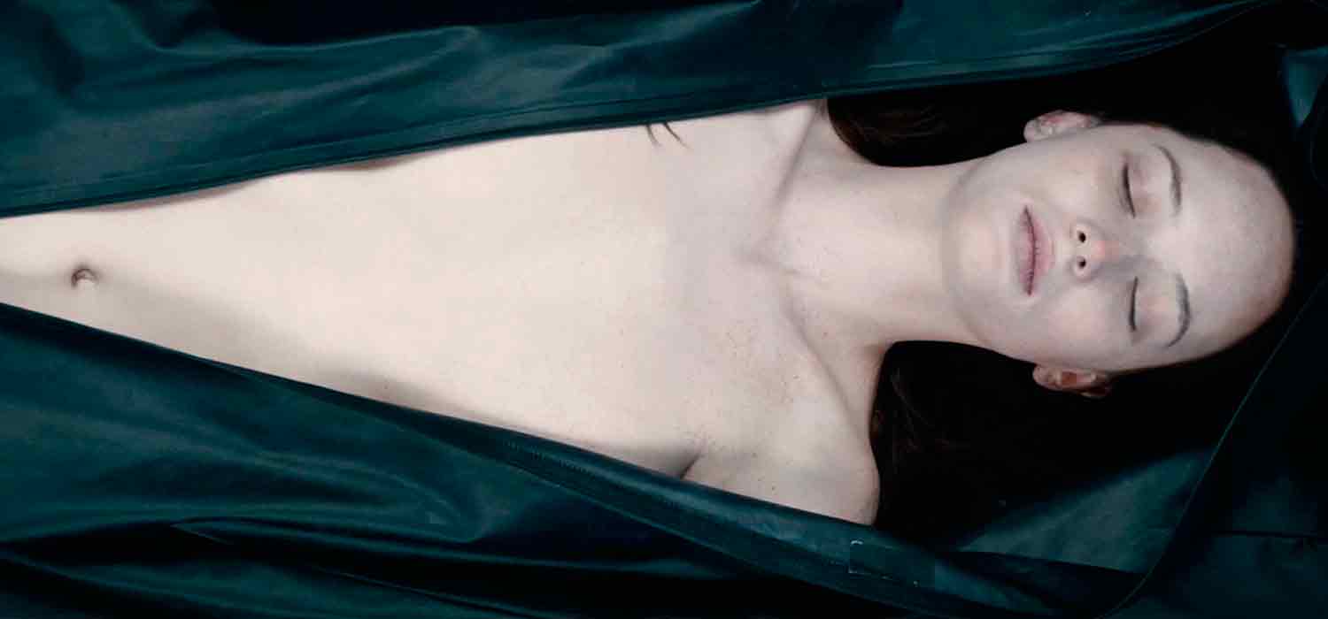 La autopsia de Jane Doe (2016) – brutal