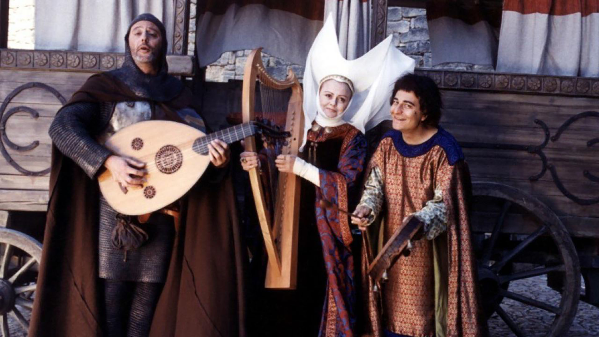 Los visitantes regresan por el túnel del tiempo (1998), más de lo mismo